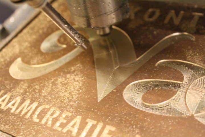 Laser graveren van een plaatje