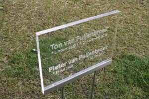 grafmonument kunststof