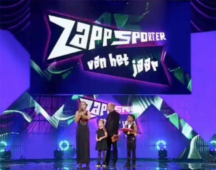 award zappsporter van het jaar 2017 - Lieke Martens - Gravure85