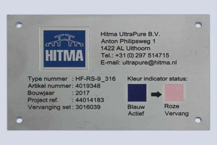 RVS typeplaat, gefreesd en ingelakt, voor Hitma