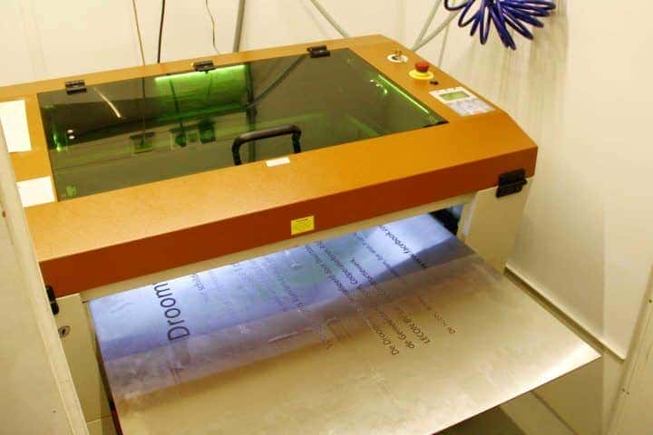 werkplaats yag laser graveren