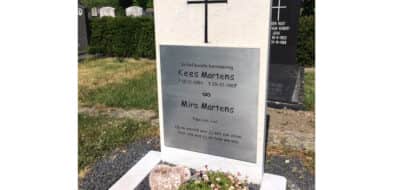 Een bestaand grafmonument restaureren