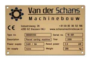 Aluminium Typeplaatje gefreesd en ingelakt voor een machine van Van der Schans