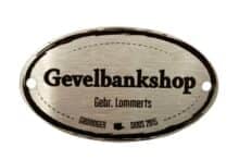 Merklabel, metalen plaatje, RVS, laser gravure, Gevelbankshop, Gebr. Lommerts