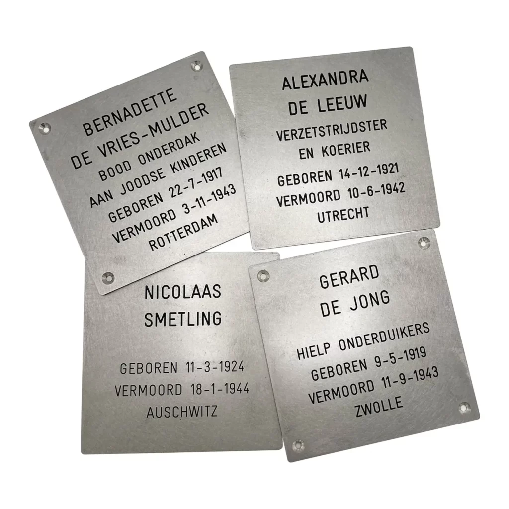 RVS Gedenktegel voor buiten - Duurzame Alternatief voor Stolpersteine.